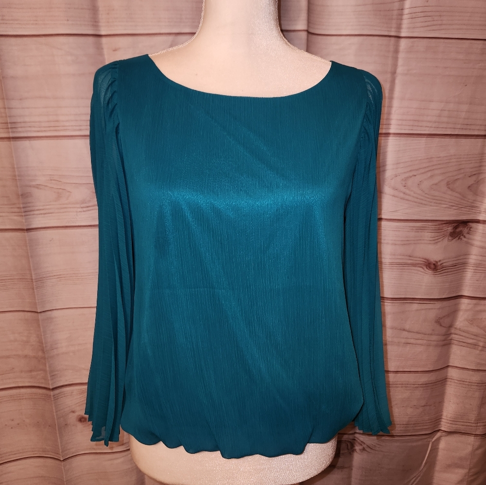 Alfani Sz 6 petite. EUC CUTE!